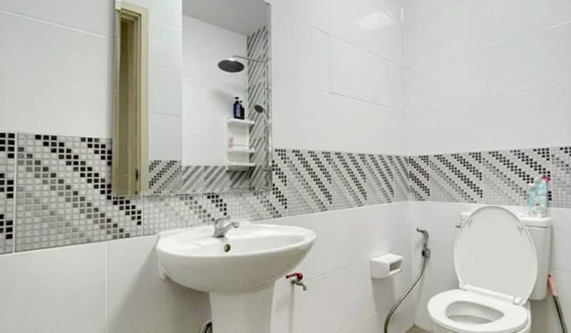 Ratchathani 11, Pathum Thani, Bung Nam Rak, Thanyaburi, Pathum Thani, 3 Bedrooms, 85 sqm, Townhouse For Sale, by ชนะชาติ นนท์ตา, 500162735 - DDproperty.com