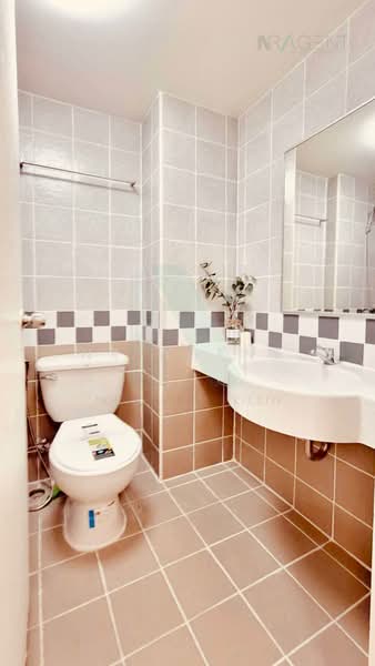 Lumpini Condo Town Raminthra-Latplakhao, Bangkok, Lat Pla Khao Road, Anusaowari, Bang Khen, Bangkok, 1 Bedroom, 26 sqm, Condo For Sale, by NR AGENT, 500162742 - DDproperty.com