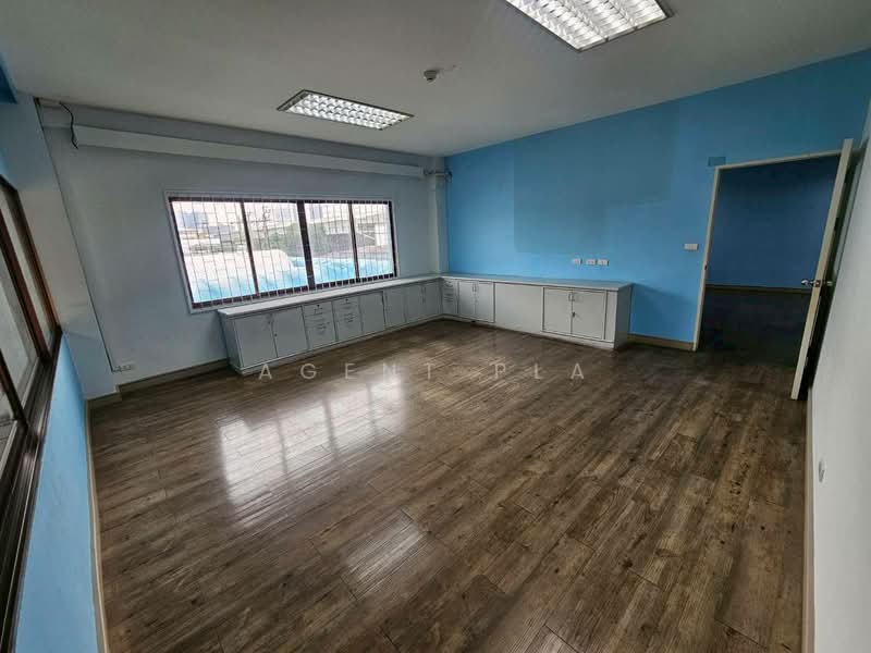 For Rent: 2-Storey Office Building with Warehouse – Sukhumvit 66/1 (SPSP643), Bangkok, สุขุมวิท 64/1, Bang Chak, Phra Khanong, Bangkok, , 1,015 sqm, Office Space For Rent, by Agent Pla, 500162759 - DDproperty.com