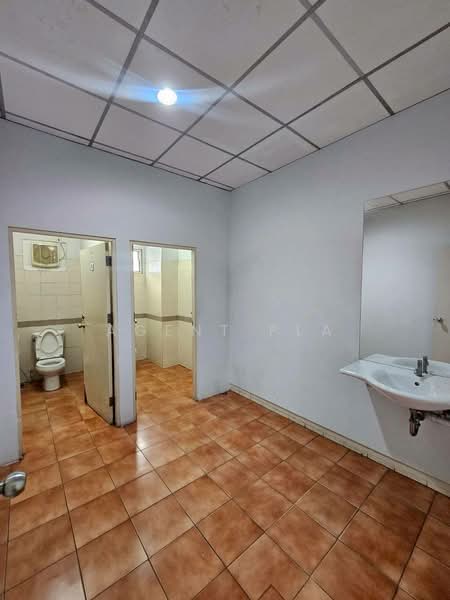 ให้เช่า อาคารสำนักงาน 2 ชั้น พร้อมโกดัง ให้เช่า สุขุมวิท 66/1 (SPSP643), กรุงเทพ, สุขุมวิท 64/1, บางจาก, พระโขนง, กรุงเทพ, 1,015 ตร.ม., สำนักงาน ให้เช่า, โดย Agent Pla, 500162759 - DDproperty.com