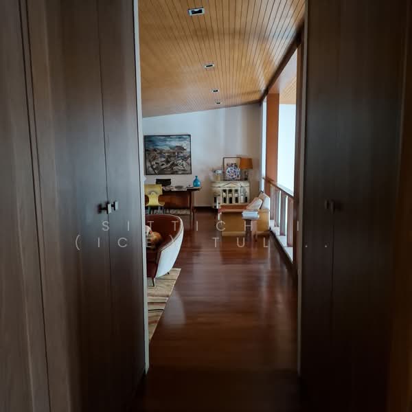 A 1960's Architectural Renovated House for Sale, Bangkok, Khlong Tan Nua, Watthana, Bangkok, 3 Bedrooms, 400 sqm, Single Detached House For Sale, by Sittichai (Ice) Tulyanon, 500162764 - DDproperty.com