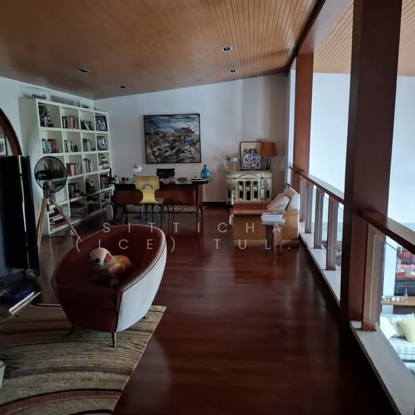 A 1960's Architectural Renovated House for Sale, Bangkok, Khlong Tan Nua, Watthana, Bangkok, 3 Bedrooms, 400 sqm, Single Detached House For Sale, by Sittichai (Ice) Tulyanon, 500162764 - DDproperty.com