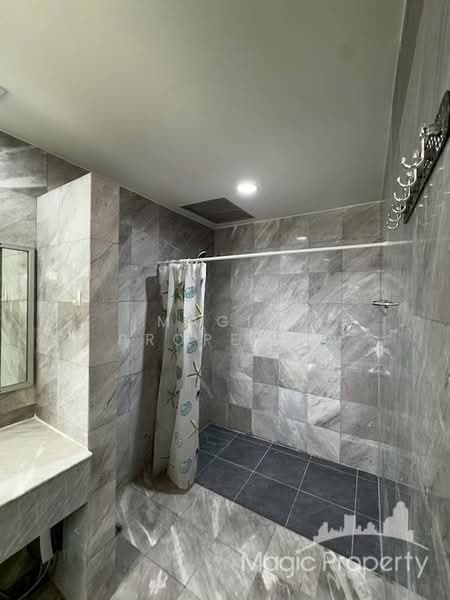 Kiarti Thanee City Mansion, Bangkok, Soi Sukhumvit 31, Khlongtoei Nua, Watthana, Bangkok, 3 Bedrooms, 188 sqm, Condo For Sale, by Magic Property, 500162807 - DDproperty.com