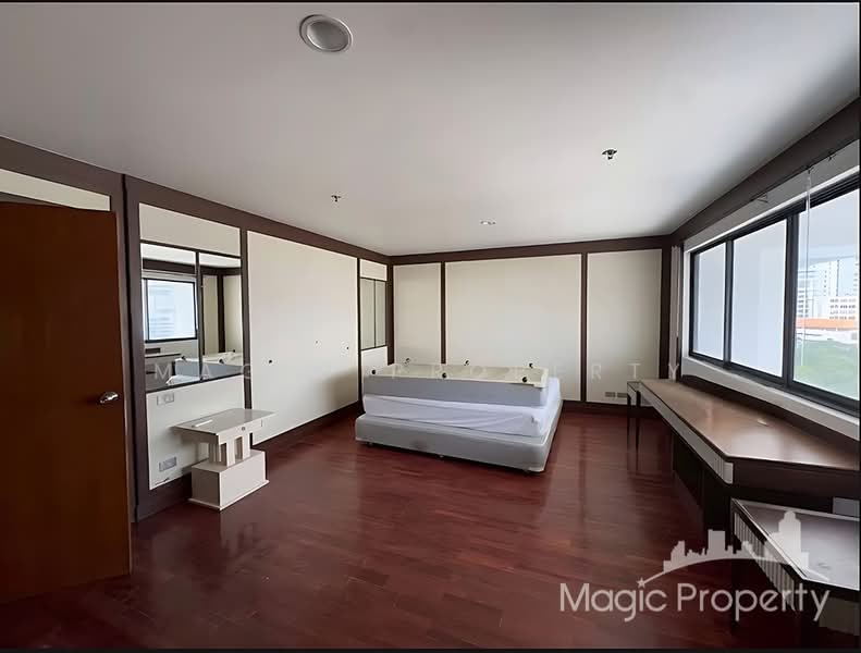 Kiarti Thanee City Mansion, Bangkok, Soi Sukhumvit 31, Khlongtoei Nua, Watthana, Bangkok, 3 Bedrooms, 188 sqm, Condo For Sale, by Magic Property, 500162807 - DDproperty.com