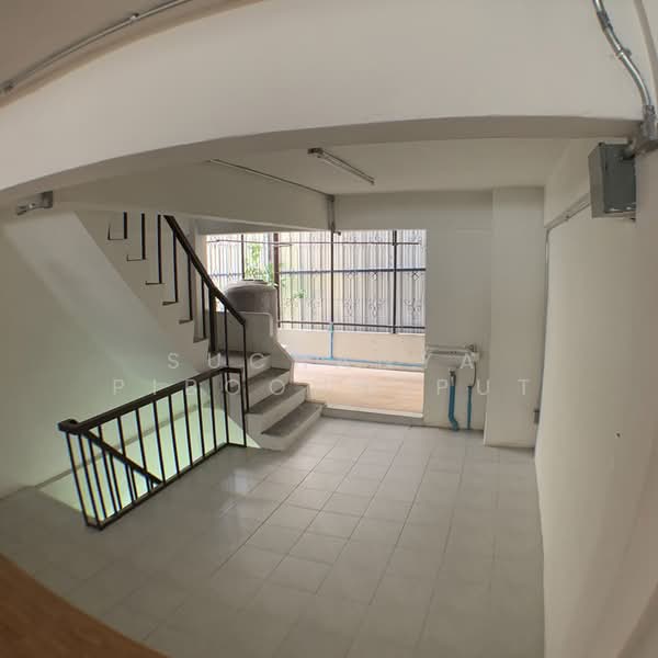 ให้เช่า - อาคารพาณิชย์ให้เช่า ซอยพหลโยธิน 34/1 สามารถทำธุรกิจได้, กรุงเทพ