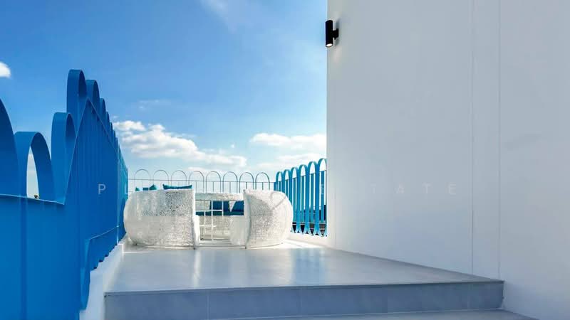 For Sale - Luxury Pool View Villa 5 Bedroom in East Pattaya, Chon Buri (Pattaya)