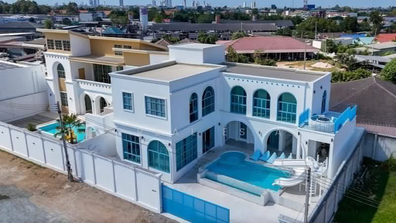 For Sale - Luxury Pool View Villa 5 Bedroom in East Pattaya, Chon Buri (Pattaya)