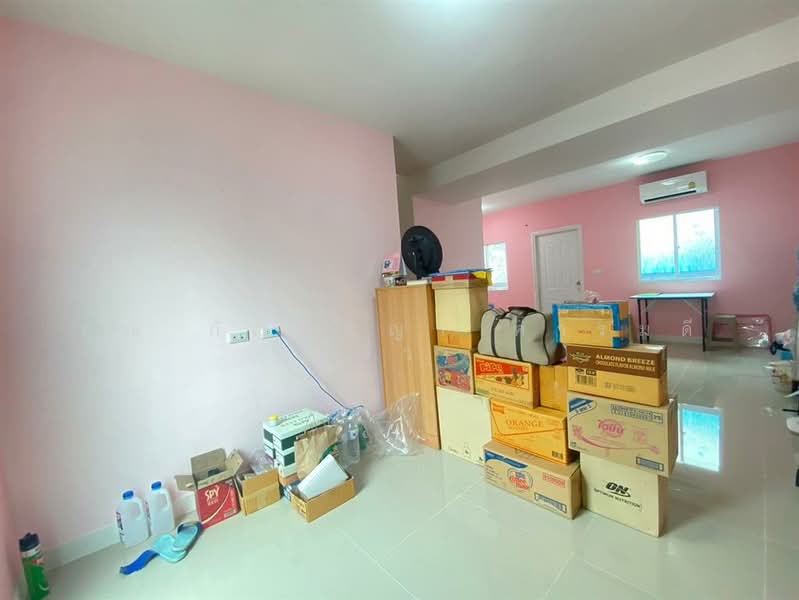 For Sale - ลลิน ทาวน์ ไลโอ วงแหวนฯ ลำลูกกา-คลอง 6 (Lalin Town Lio Wongwan Lumlukka-Khlong 6), Pathum Thani