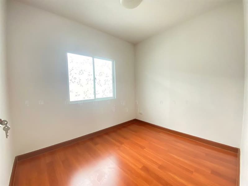 For Sale - ลลิน ทาวน์ ไลโอ วงแหวนฯ ลำลูกกา-คลอง 6 (Lalin Town Lio Wongwan Lumlukka-Khlong 6), Pathum Thani