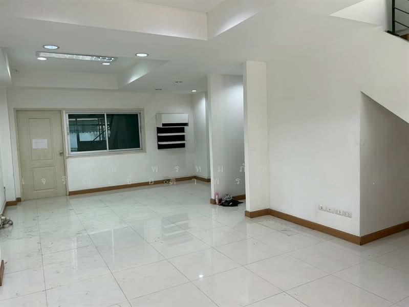 Kasa Deva Sathorn-Kalapapruek : คาซ่า ดีว่า สาธร-กัลปพฤกษ์, กรุงเทพ, ซอย กำนันแม้น 13 แยก 18, บางบอน, บางบอน, กรุงเทพ, 160 ตร.ม., ทาวน์เฮ้าส์ ขาย, โดย คุณ พรหมภัสสร เจริญเชื้อตาพระ (แพม), 500162875 - DDproperty.com