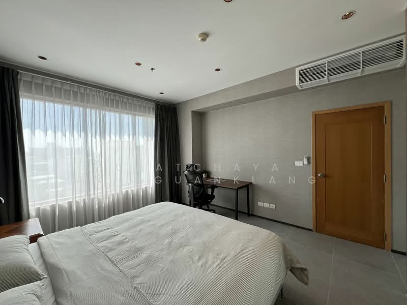 The Emporio Place, Bangkok, 93 Soi Sukhumvit 24, Sukhumvit Road, Khong Tan, Khlong Toei, Bangkok, 2 Bedrooms, 63 sqm, Condo For Rent, by Chatchaya Sa-Nguanklang, 500162894 - DDproperty.com