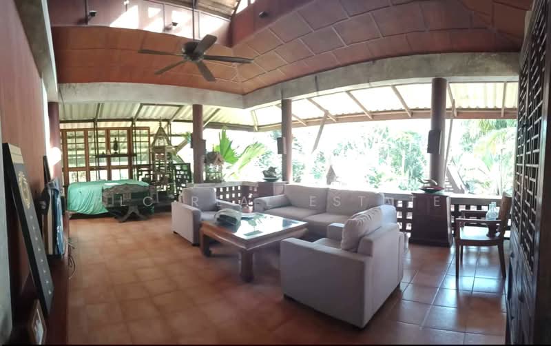 Residential Estate with Multiple Buildings 2 Rai in East Pattaya, Chon Buri (Pattaya), Bang Lamung, Bang Lamung (Pattaya), Chon Buri (Pattaya), 9 Bedrooms, 1,200 sqm, Villa For Sale, by PLC Real Estate, 500162916 - DDproperty.com