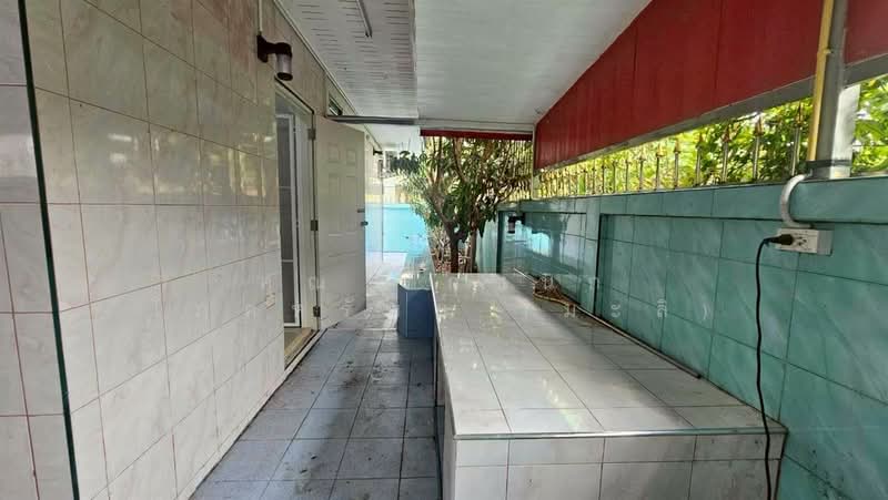 บ้านเดี่ยว 1 ชั้น 60 ตร.ว. บ้านเดี่ยว ใกล้ตลาดรถไฟ ถนนรังสิต- นครนายก ธัญบุรี ปทุมธานี, Pathum Thani, Bung Nam Rak, Thanyaburi, Pathum Thani, 3 Bedrooms, 240 sqm, Single Detached House For Sale, by คุณ รักชนก โภคทรัพย์ (มะลิ), 500162921 - DDproperty.com