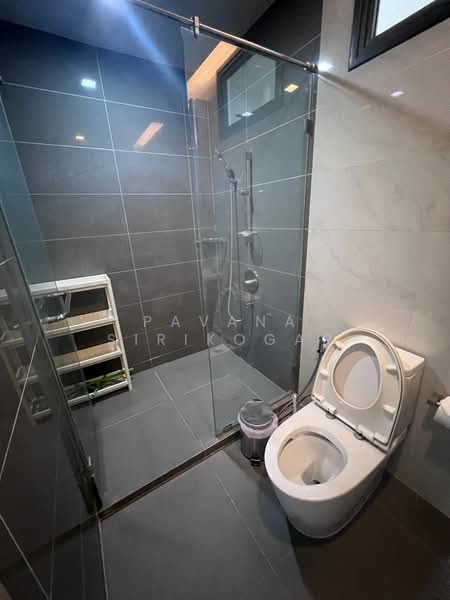 M Thonglor 10, Bangkok, 9 Soi Ekkamai 12, Ekkamai Road, Khlong Tan Nua, Watthana, Bangkok, 2 Bedrooms, 62 sqm, Condo For Rent, by Pavana Sirikogar, 500162933 - DDproperty.com