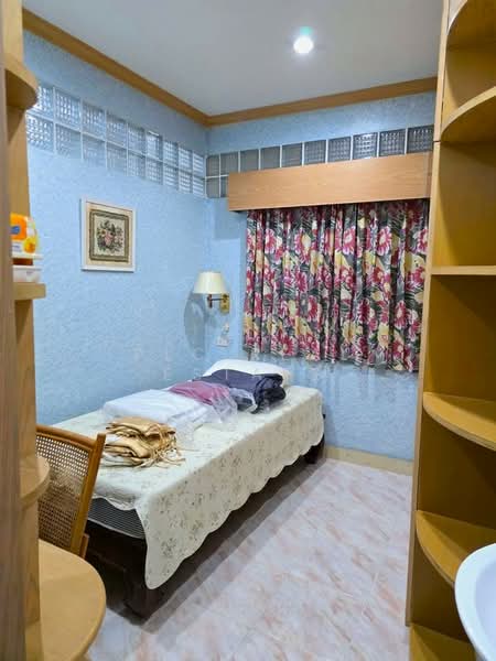 4 Storey Commercial Building 7 Bedroom in Jomtien, Chon Buri (Pattaya), Bang Lamung, Bang Lamung (Pattaya), Chon Buri (Pattaya), 7 Bedrooms, 112 sqm, Townhouse For Sale, by PLC Real Estate, 500162938 - DDproperty.com