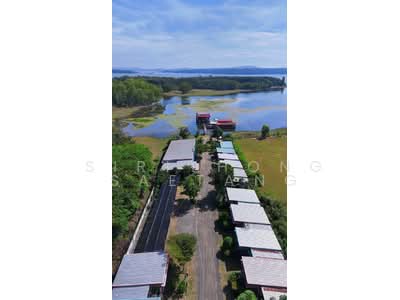 ขาย - ขายรีสอร์ทพร้อมกิจการ ติดเขื่อนสิรินธร 6 ไร่ มีกิจกรรมล่องแพ อำเภอสิรินธร อุบลราชธานี, อุบลราชธานี