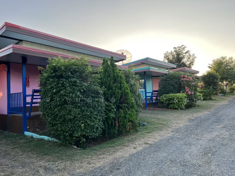 Resort with including the business + Sirindhorn Dam Floating Raft Business, Ubon Ratchathani, Ubon Ratchathani, 217, Nikhom Sang Ton Eng Lam Dom Noi, Si Rin Ton, Ubon Ratchathani, , 9,600 sqm, Business For Sale, by Sirithong Saetang, 500162964 - DDproperty.com