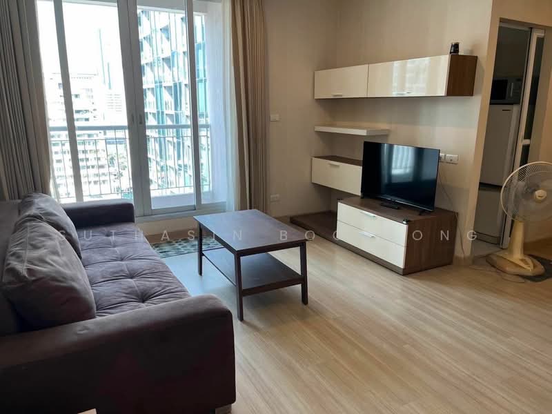 Life @ Sathorn 10, Bangkok, 48 Soi Sathorn 10, Sathorn Road, Silom, Bang Rak, Bangkok, 2 Bedrooms, 67 sqm, Condo For Rent, by Suthasin Boonkong, 500163004 - DDproperty.com