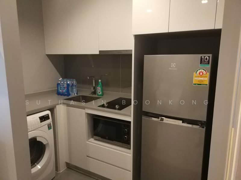 M Thonglor 10, Bangkok, 9 Soi Ekkamai 12, Ekkamai Road, Khlong Tan Nua, Watthana, Bangkok, 1 Bedroom, 29 sqm, Condo For Rent, by Suthasin Boonkong, 500163006 - DDproperty.com