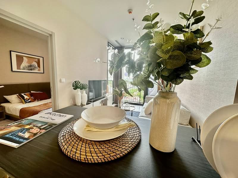 Oka Haus Sukhumvit 36, Bangkok, 3399 Rama 4 Road, Khong Tan, Khlong Toei, Bangkok, 1 Bedroom, 35 sqm, Condo For Rent, by Suthasin Boonkong, 500163022 - DDproperty.com