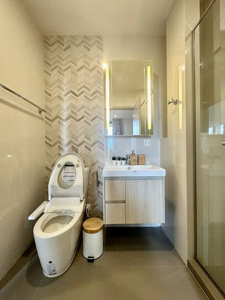 Oka Haus Sukhumvit 36, Bangkok, 3399 Rama 4 Road, Khong Tan, Khlong Toei, Bangkok, 1 Bedroom, 35 sqm, Condo For Rent, by Suthasin Boonkong, 500163022 - DDproperty.com