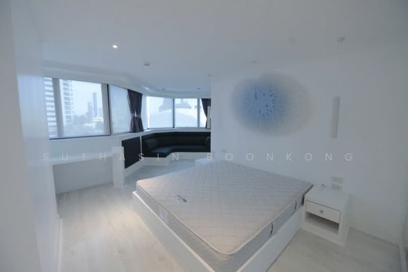 President Park Sukhumvit 24, Bangkok, 99 Sukhumvit 24 Alley, Khlongtoei Nua, Watthana, Bangkok, 3 Bedrooms, 260 sqm, Condo For Rent, by Suthasin Boonkong, 500163071 - DDproperty.com