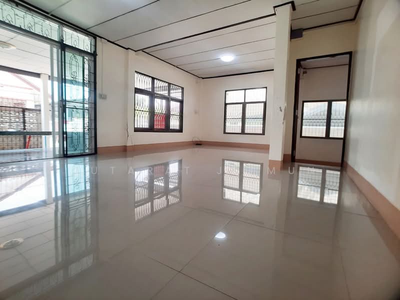 ยูลิ สมุทรปาราการ, Samut Prakan, Bang Muang Mai, Muang Samut Prakarn, Samut Prakan, 3 Bedrooms, 220 sqm, Single Detached House For Rent, by Jutarat Jitmun, 500163088 - DDproperty.com