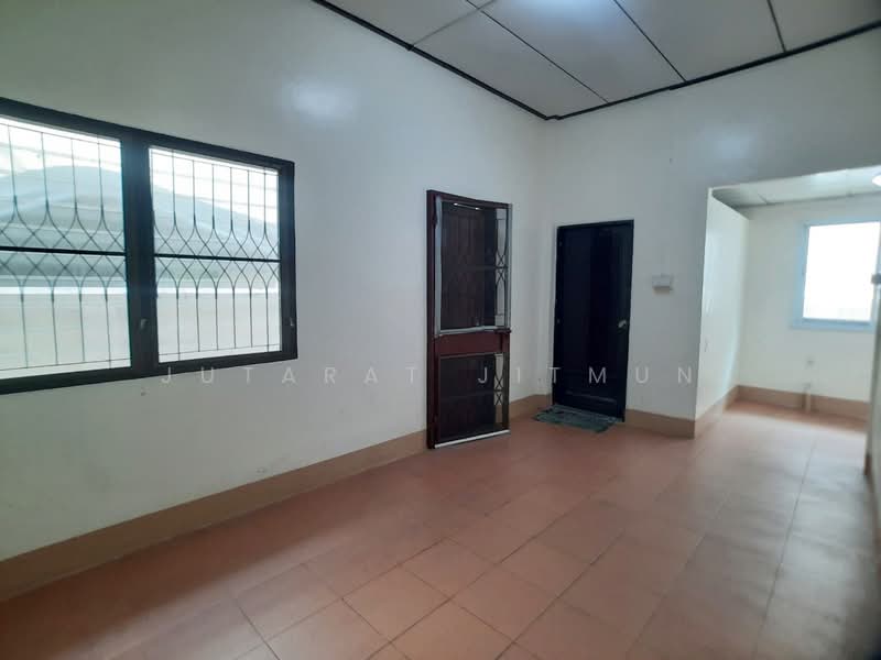 ให้เช่า - ยูลิ สมุทรปาราการ, สมุทรปราการ