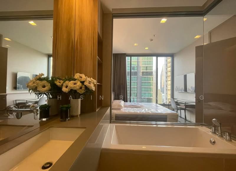 The Esse Asoke, Bangkok, 333 Soi Sukhumvit 21, Sukhumvit Road, Khlongtoei Nua, Watthana, Bangkok, 1 Bedroom, 47 sqm, Condo For Rent, by Suthasin Boonkong, 500163089 - DDproperty.com