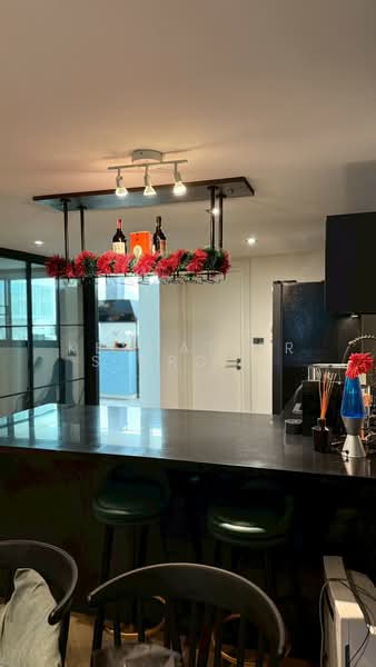 Best price sale renovated townhouse wong sawang near MRT Wong Sawang 500 meters, Bangkok, Wong Sawang, Bang Sue, Bangkok, 4 Bedrooms, 300 sqm, Townhouse For Sale, by keymatters property, 500163092 - DDproperty.com