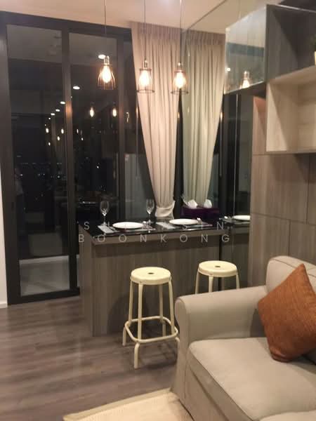 Whizdom Essence, Bangkok, 5 Piyabutr 1 Alley, Bang Chak, Phra Khanong, Bangkok, 1 Bedroom, 34 sqm, Condo For Rent, by Suthasin Boonkong, 500163106 - DDproperty.com