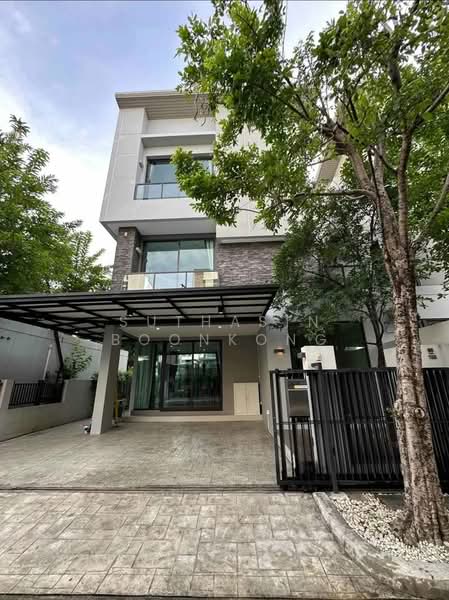 Baan Klang Muang Classe Ekkamai-Ramintra : บ้านกลางเมือง คลาสเซ่ เอกมัย-รามอินทรา, กรุงเทพ, ถนนสุคนธสวัสดิ์, ลาดพร้าว, ลาดพร้าว, กรุงเทพ, 241 ตร.ม., บ้านเดี่ยว ให้เช่า, โดย Suthasin Boonkong, 500163130 - DDproperty.com