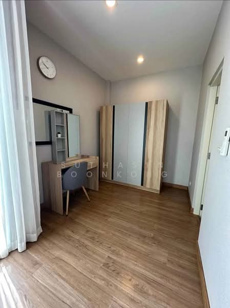 Baan Klang Muang Classe Ekkamai-Ramintra : บ้านกลางเมือง คลาสเซ่ เอกมัย-รามอินทรา, กรุงเทพ, ถนนสุคนธสวัสดิ์, ลาดพร้าว, ลาดพร้าว, กรุงเทพ, 241 ตร.ม., บ้านเดี่ยว ให้เช่า, โดย Suthasin Boonkong, 500163130 - DDproperty.com