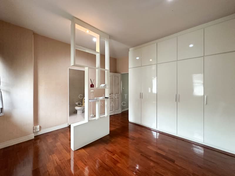 Teerin Ratchapruek, Bangkok, Bang Ra Mat, Taling Chan, Bangkok, 3 Bedrooms, 250 sqm, Single Detached House For Sale, by Chantat Raoprachong, 500163145 - DDproperty.com