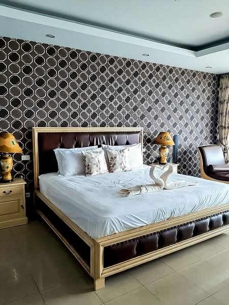 La Royale Beach, Chon Buri (Pattaya), 335 253-254, Na Chom Thian, Sattahip, Chon Buri (Pattaya), 3 Bedrooms, 268 sqm, Condo For Sale, by PLC Real Estate, 500163195 - DDproperty.com