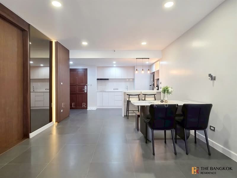 Sathorn Park Place, Bangkok, 27 Sathorn, Thung Maha Mek, Sathon, Bangkok, 1 Bedroom, 97 sqm, Condo For Rent, by Nicha Peerakittikul, 500163199 - DDproperty.com