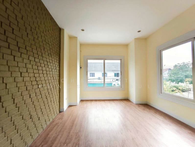 Discovery Balika, Pathum Thani, Phra Ong Chao Sai Road (Khlong 4), Lat Sawai, Lam Luk Ka, Pathum Thani, 3 Bedrooms, 200 sqm, Single Detached House For Sale, by CHAWALIT KONGSAKPAIBUL, 500163211 - DDproperty.com