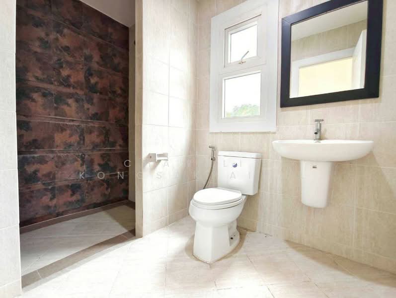 Discovery Balika, Pathum Thani, Phra Ong Chao Sai Road (Khlong 4), Lat Sawai, Lam Luk Ka, Pathum Thani, 3 Bedrooms, 200 sqm, Single Detached House For Sale, by CHAWALIT KONGSAKPAIBUL, 500163211 - DDproperty.com