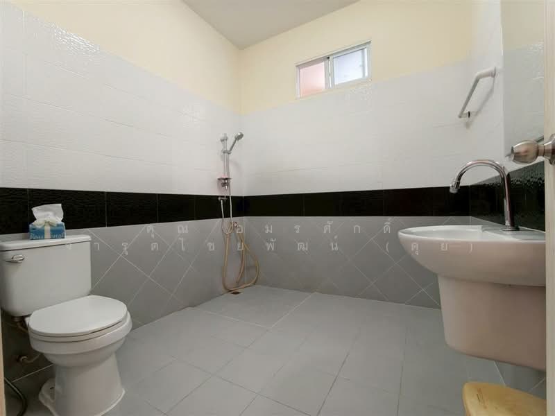 Pornthaweewat 5, Pathum Thani, Khlong Song, Khlong Luang, Pathum Thani, 3 Bedrooms, 120 sqm, Townhouse For Sale, by คุณ อมรศักดิ์ จารุตไชยพัฒน์ (ดุ่ย), 500163213 - DDproperty.com