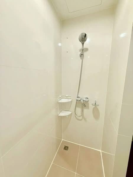 The Line Phahonyothin Park, Bangkok, 1090 Phahonyothin Road, Jom Phon, Chatuchak, Bangkok, 1 Bedroom, 38 sqm, Condo For Rent, by Suthasin Boonkong, 500163229 - DDproperty.com