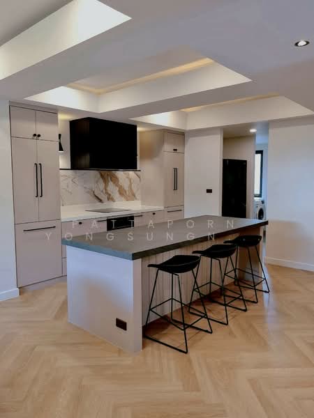 3-BR House, Bangkok, Khlong Tan Nua, Watthana, Bangkok, 3 Bedrooms, 300 sqm, Single Detached House For Rent, by Pattaporn Yongsungnone, 500163242 - DDproperty.com