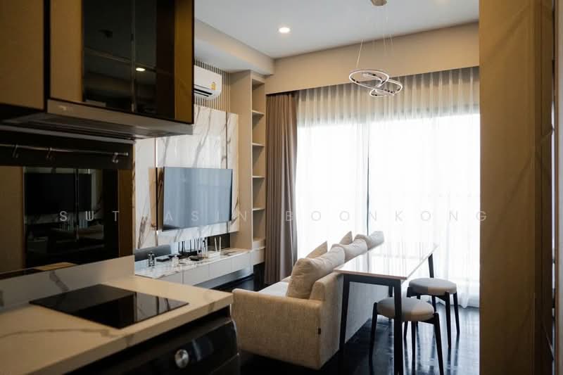 Park Origin Thonglor, Bangkok, Soi Thonglor 10, Sukhumvit Road, Khlong Tan Nua, Watthana, Bangkok, 2 Bedrooms, 45 sqm, Condo For Rent, by Suthasin Boonkong, 500163249 - DDproperty.com