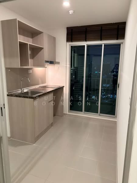 Elio Sathorn-Wutthakat, Bangkok, Kanlapaphruek Road, Bangko, Chom Thong, Bangkok, 1 Bedroom, 31 sqm, Condo For Sale, by Suthasin Boonkong, 500163289 - DDproperty.com
