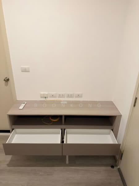 Elio Sathorn-Wutthakat, Bangkok, Kanlapaphruek Road, Bangko, Chom Thong, Bangkok, 1 Bedroom, 31 sqm, Condo For Sale, by Suthasin Boonkong, 500163289 - DDproperty.com