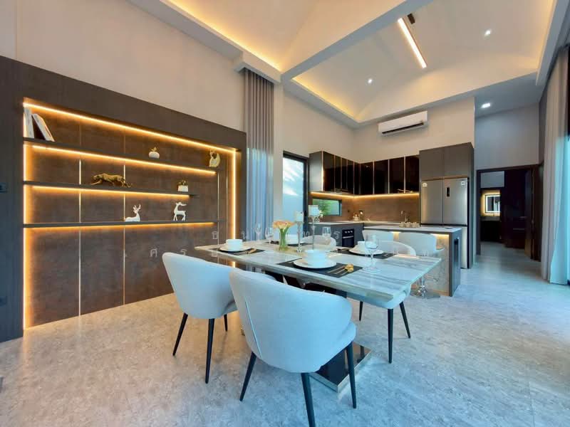 Modern Pool Villa + Private Guest House for sale, ชลบุรี, บางละมุง, บางละมุง, ชลบุรี, 380 ตร.ม., บ้านเดี่ยว ขาย, โดย ธนภัทร เศรษฐพงศ์วนิช, 500163299 - DDproperty.com