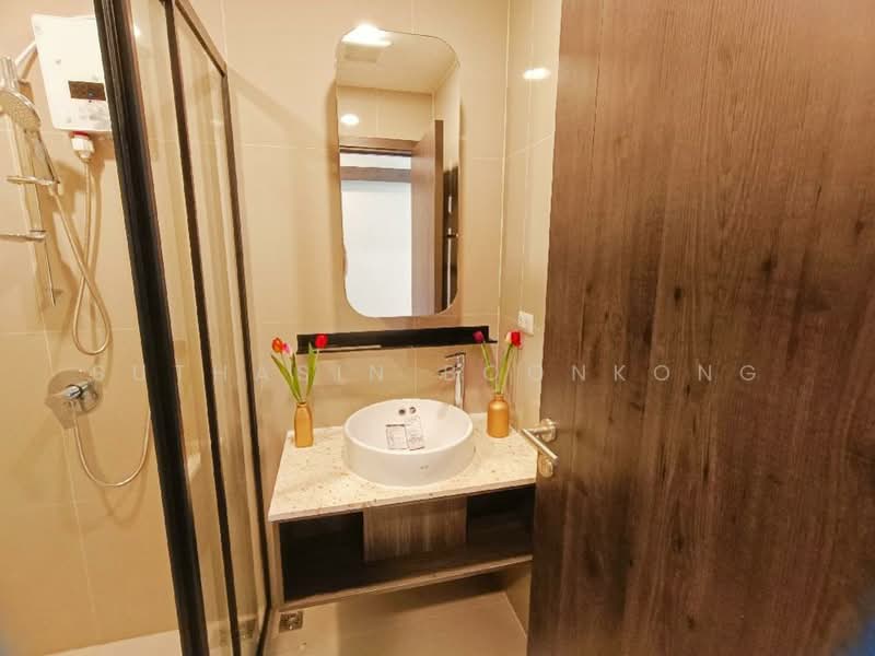 XT Huaikhwang, Bangkok, 244 Ratchadaphisek Road, Huai Khwang, Huai Khwang, Bangkok, 1 Bedroom, 31 sqm, Condo For Rent, by Suthasin Boonkong, 500163305 - DDproperty.com