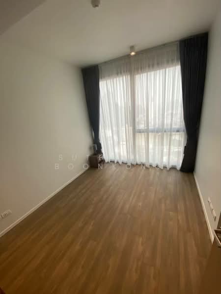 The Lofts Silom, Bangkok, Pramuan Road, Silom, Bang Rak, Bangkok, 2 Bedrooms, 85 sqm, Condo For Rent, by Suthasin Boonkong, 500163309 - DDproperty.com