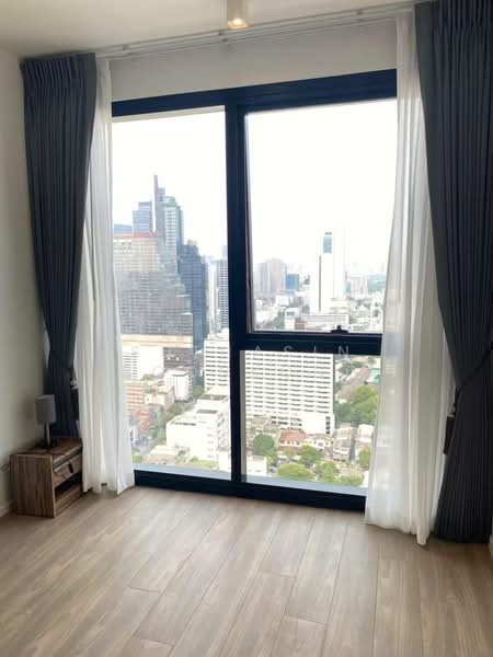 The Lofts Silom, Bangkok, Pramuan Road, Silom, Bang Rak, Bangkok, 2 Bedrooms, 85 sqm, Condo For Rent, by Suthasin Boonkong, 500163309 - DDproperty.com