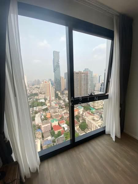 The Lofts Silom, Bangkok, Pramuan Road, Silom, Bang Rak, Bangkok, 2 Bedrooms, 85 sqm, Condo For Rent, by Suthasin Boonkong, 500163309 - DDproperty.com