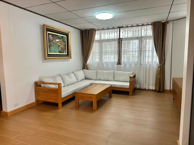 4-BR House, Bangkok, Bang Chak, Phra Khanong, Bangkok, 4 Bedrooms, 220 sqm, Single Detached House For Rent, by Pattaporn Yongsungnone, 500163316 - DDproperty.com